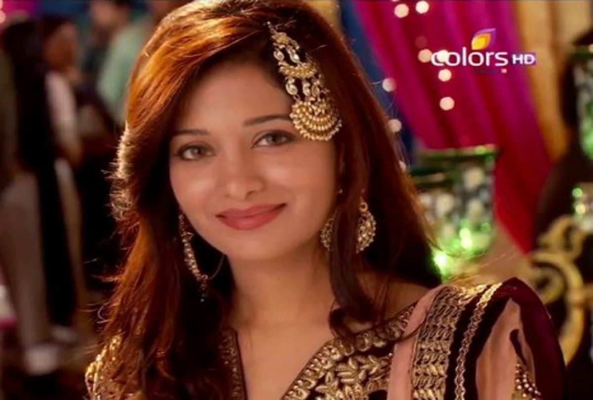 TV Serial Beintehaa Starring Preetika Rao And Harshad Arora Is Popular In Tanzania