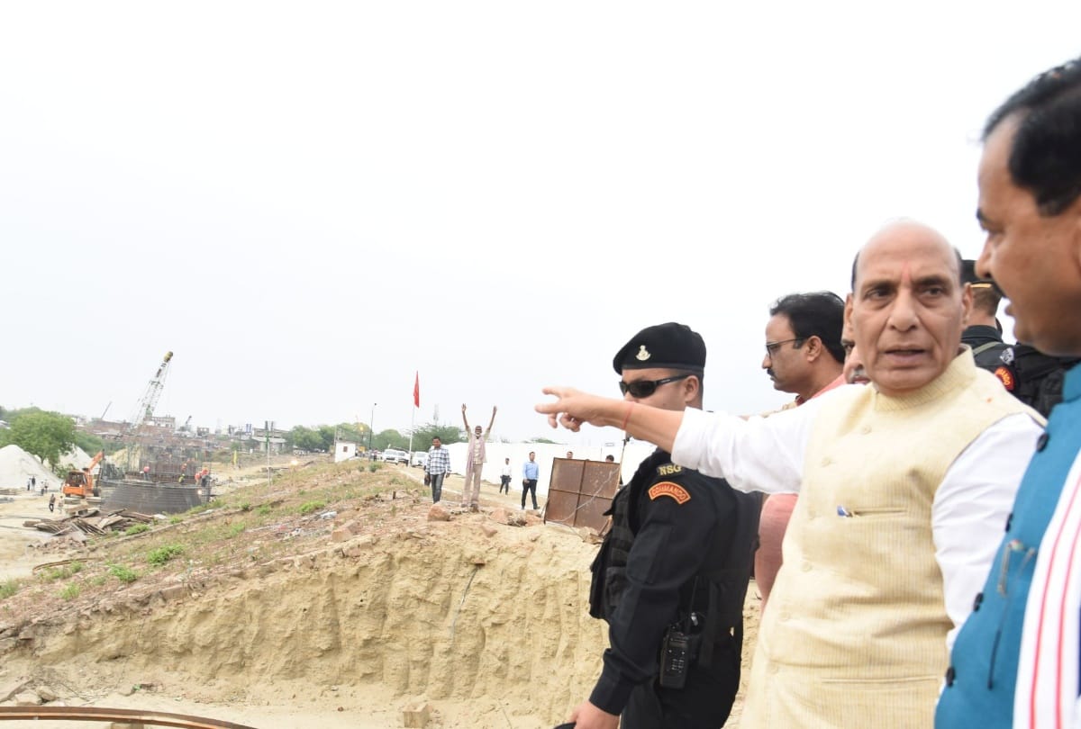distance from Lucknow to kanpur will be covered in 40 minutes only
