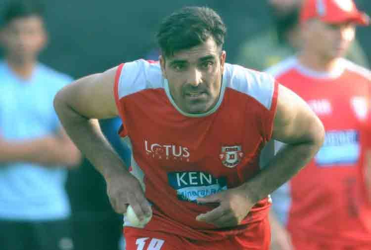 ipl 2018 cricketer manzoor dar life story from watchman to a player