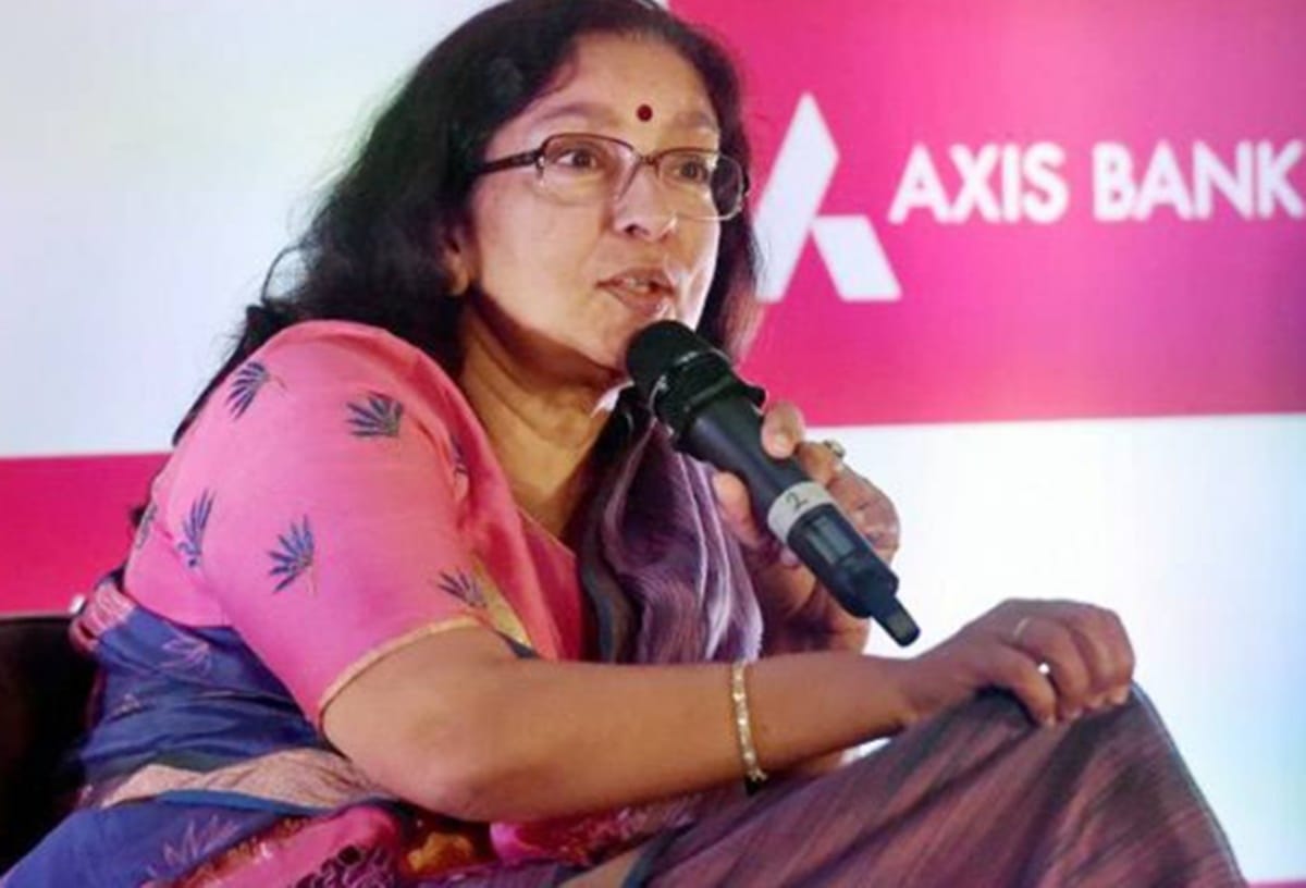 Axis Bank chief Shikha Sharma will step down in december before her due term end