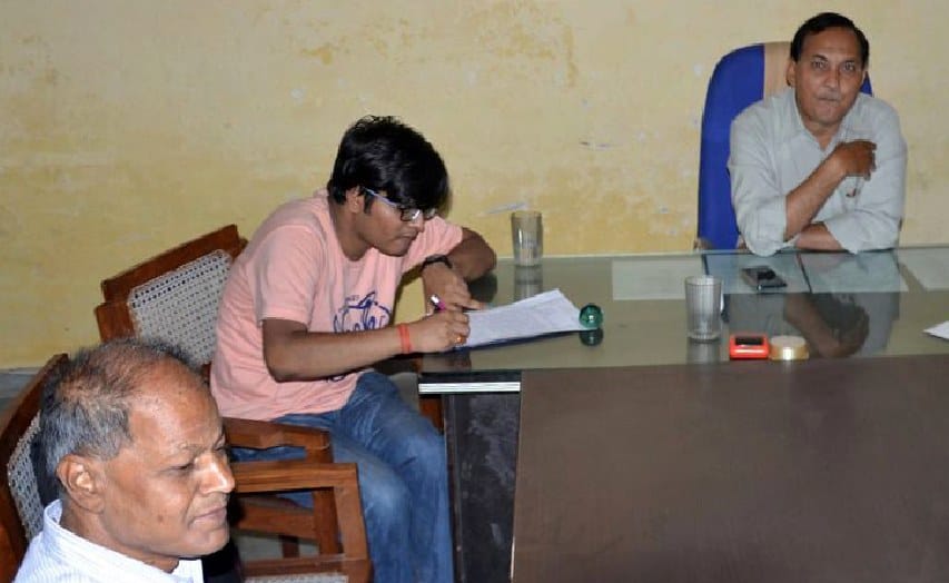 Dalit student slaps general category girl in Bareilly college over reservation