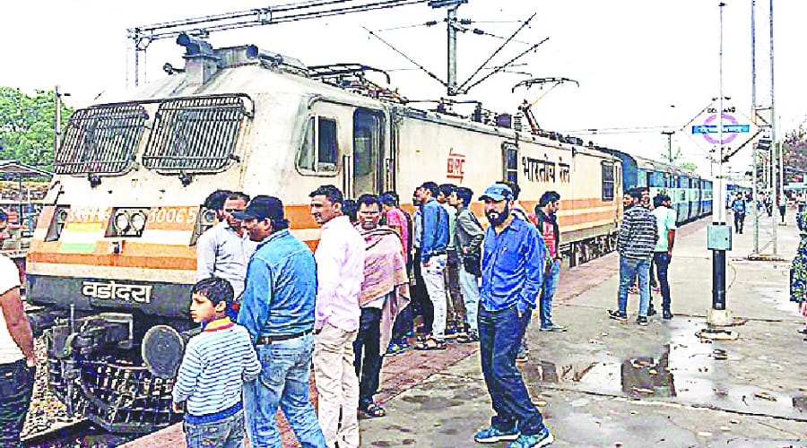 up: Utkal express train not escapes damaged in Saharanpur, passengers were scared
