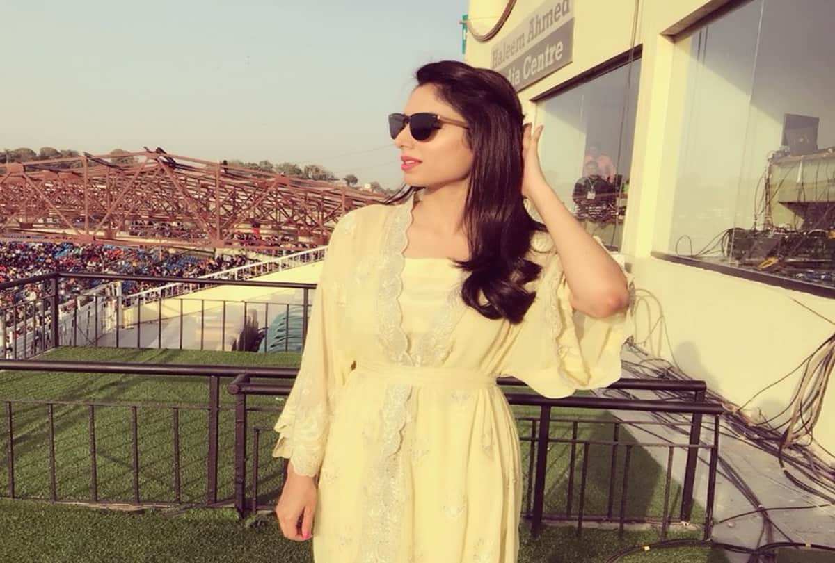 Zainab Abbas trolls on social media after praise of Rashid Khan performance in ipl