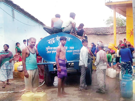 Drought is overhead tank, how thirsty thirst