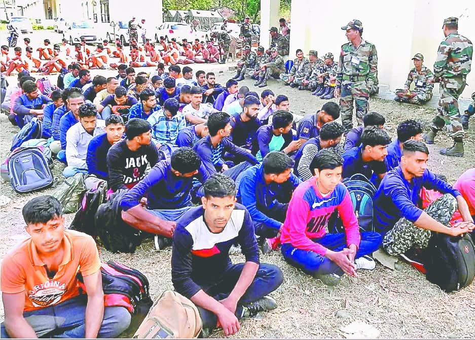 Unemployed youths fraud caught in Indian army bharti rally 2018