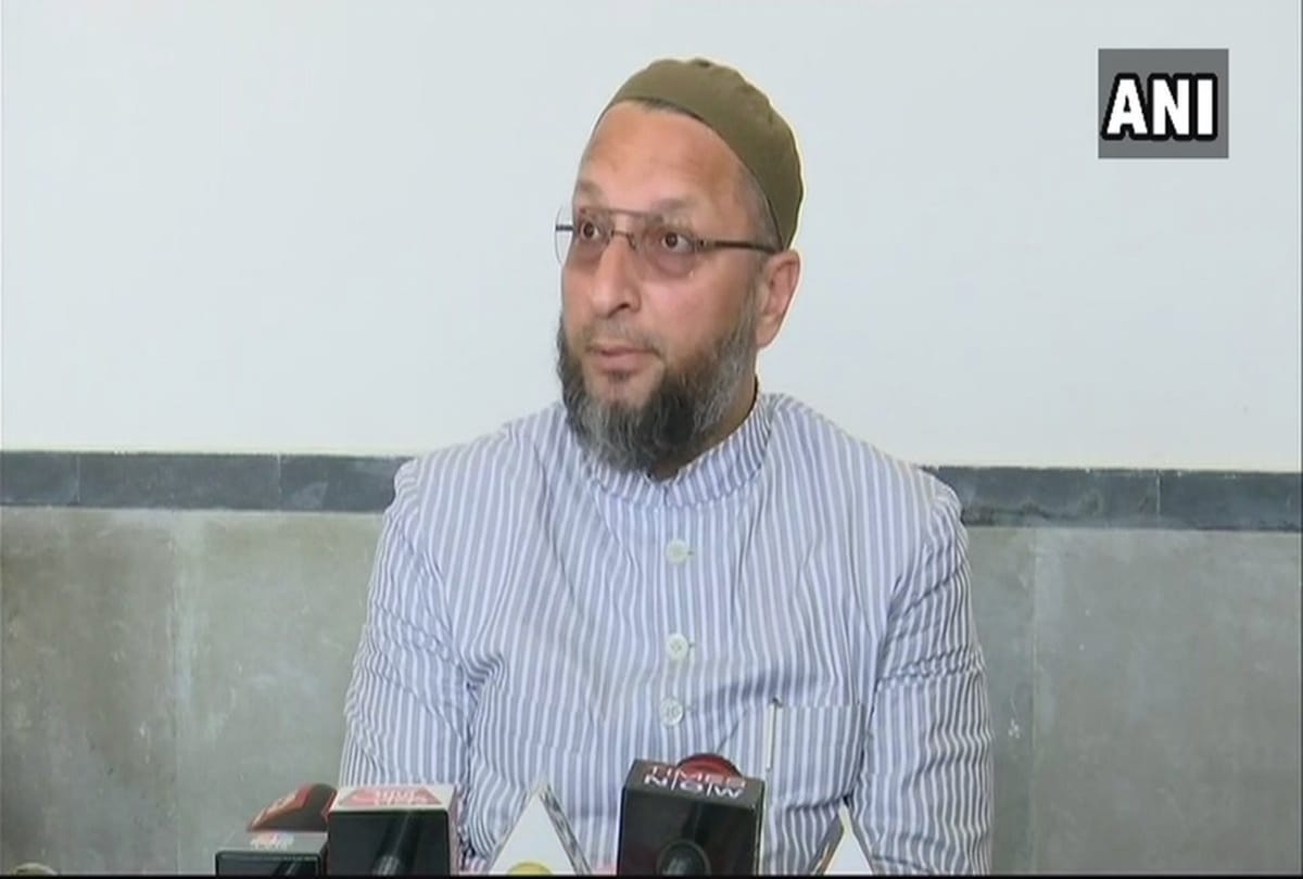 Asaduddin Owaisi targets Pm Narendra Modi On False Promises issue 