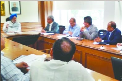 Credai members meet minister