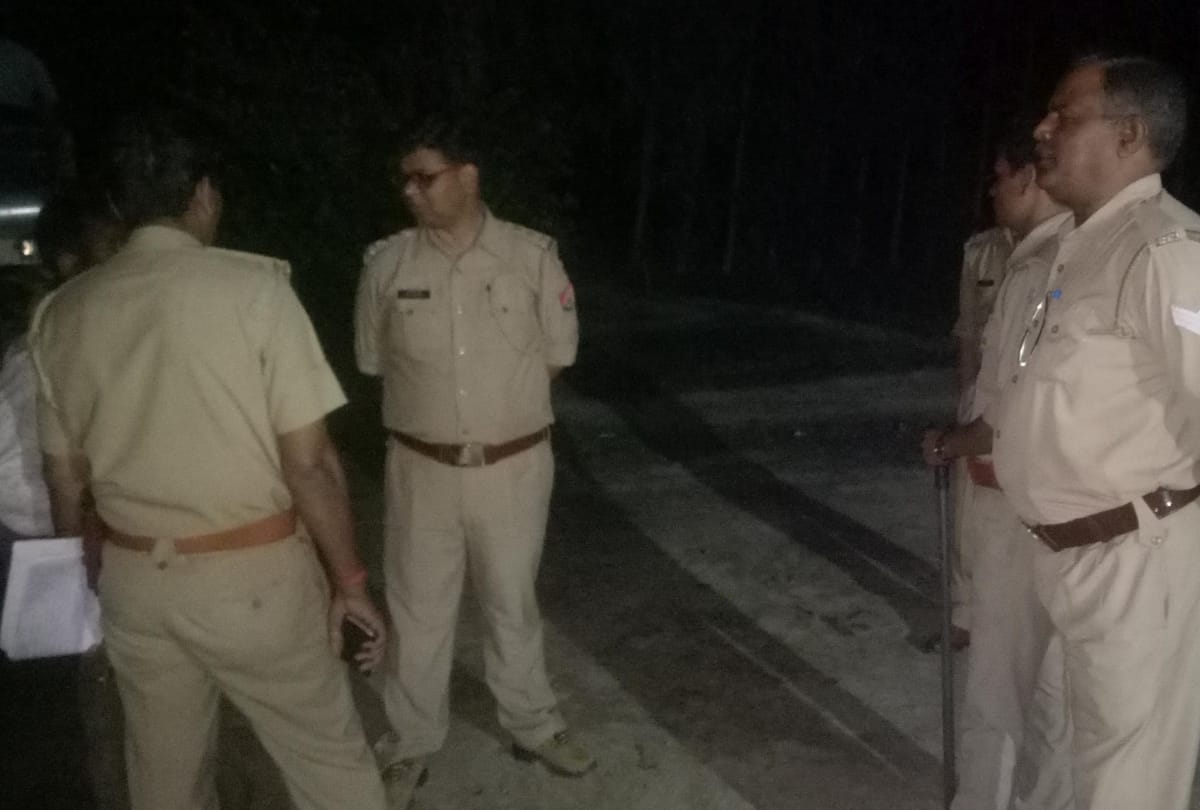 employee of SBI looted in lucknow