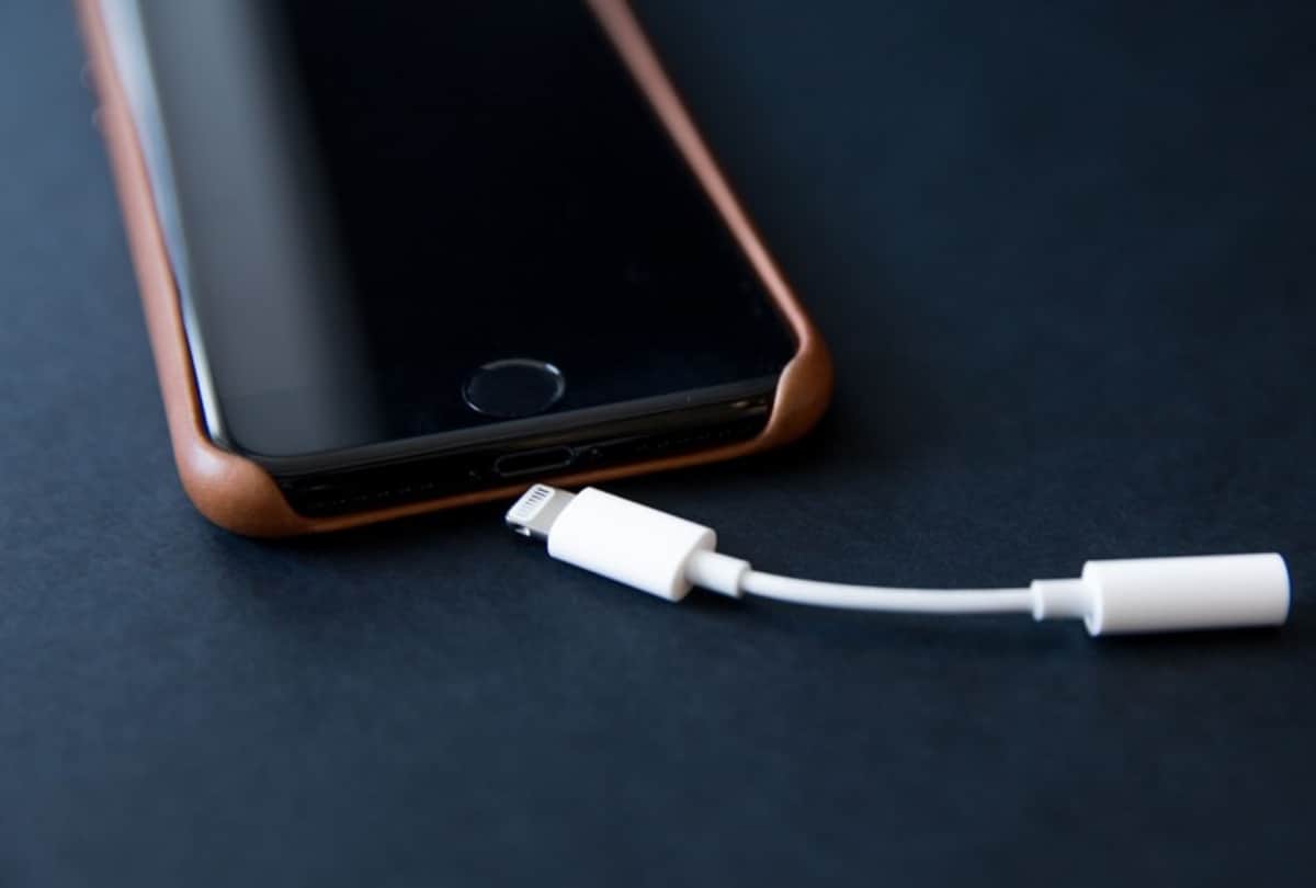 purchase dongle to watch ipl for free