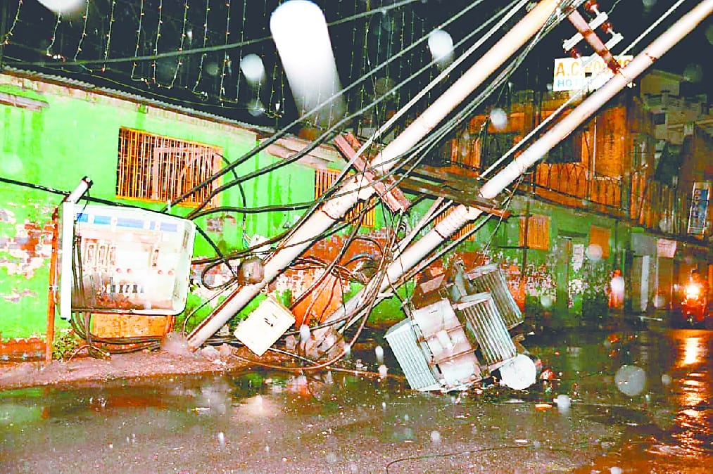 Breaking: four dead in mathura, three in Agra and two in Firozabad