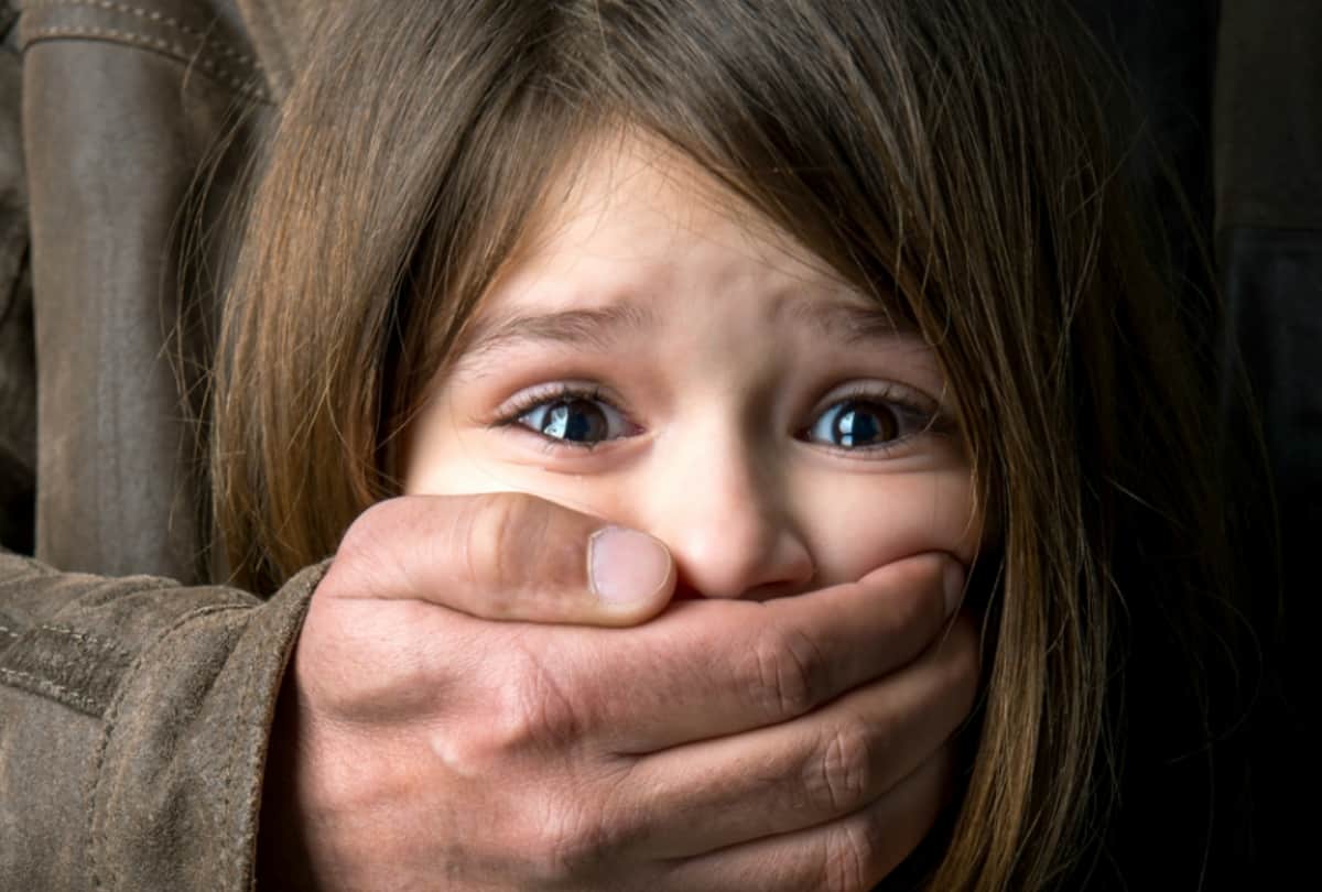 ghaziabad: girl asked her fathers code word from a man who asked her to go with him