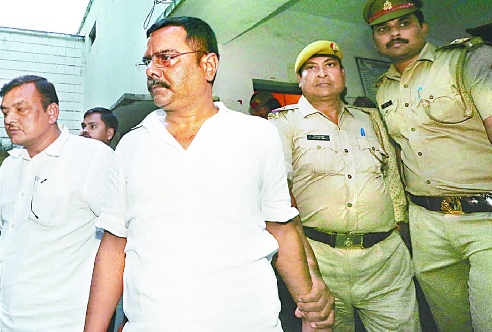 post mortem report on death of rape victim's father in unnao.