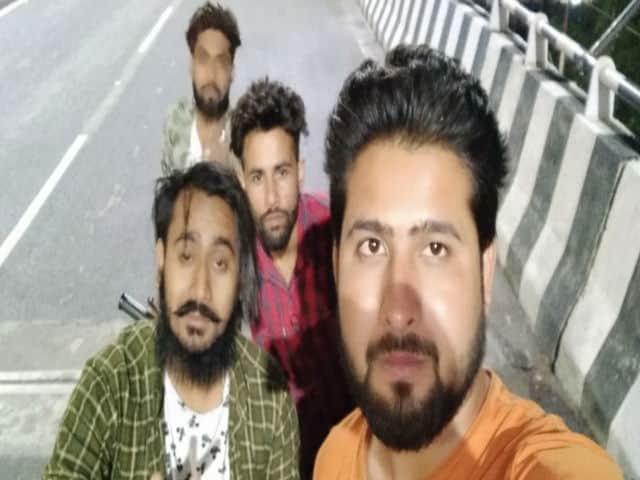 Boy died during take selfie on flyover in dehradun