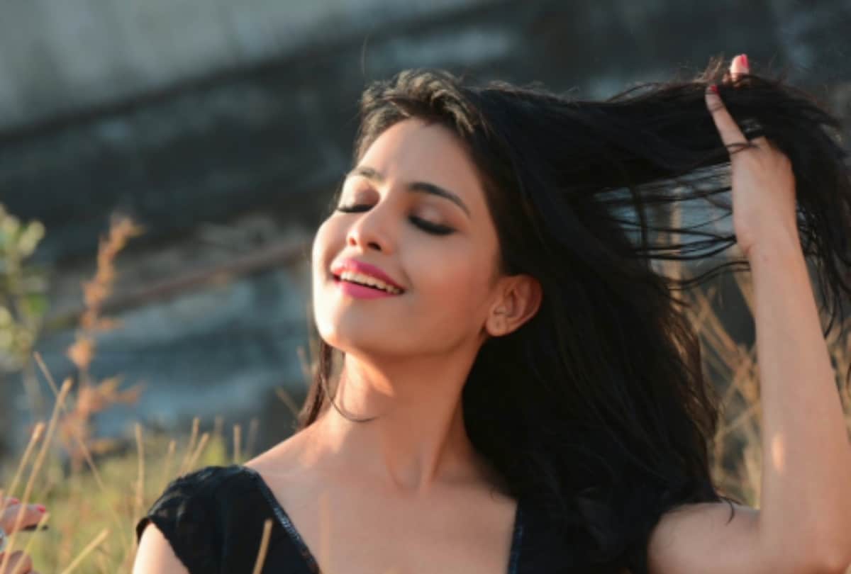 bhabiji ghar par hain actress shubhangi atre shared her yoga photo on International yoga day