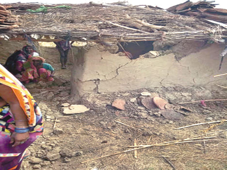 The sharp thunderstorm hit the lives of two farmers