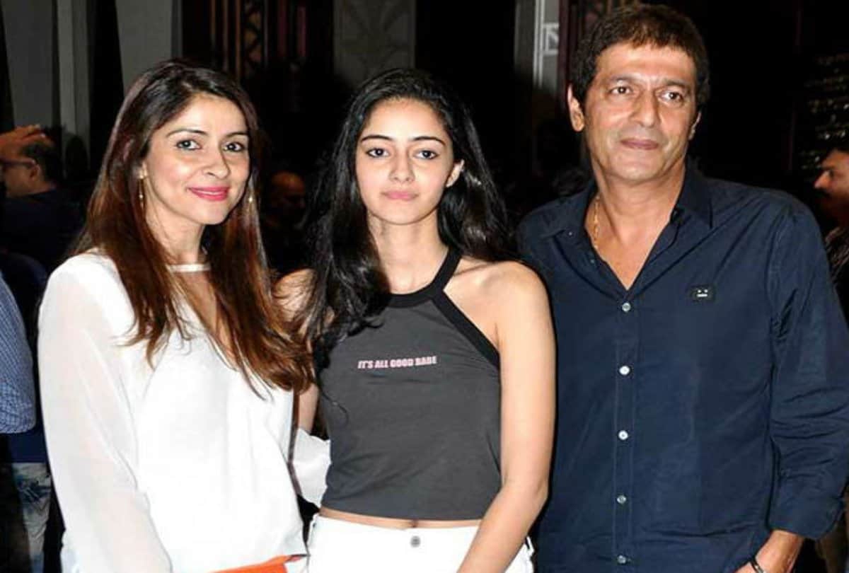 Chunky Pandey get overwhelmed after saw Ananya Pandey film Student of the Year 2 poster