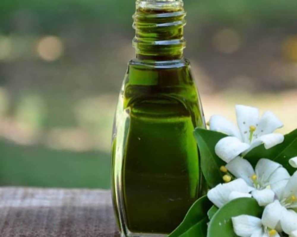 hair fall after pregnancy home remedy, preventing hair fall tips in hindi