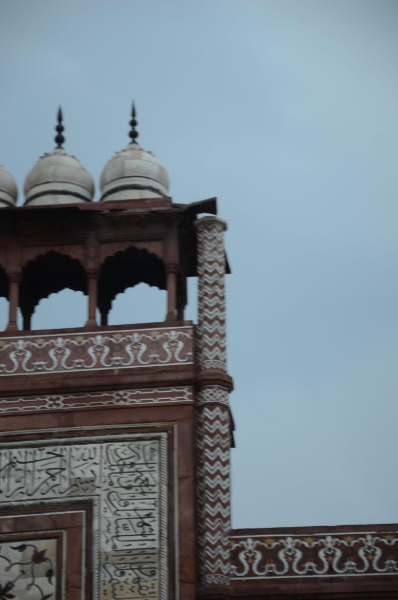 Taj mahal: two pillars of south and royal gate broken due to storm
