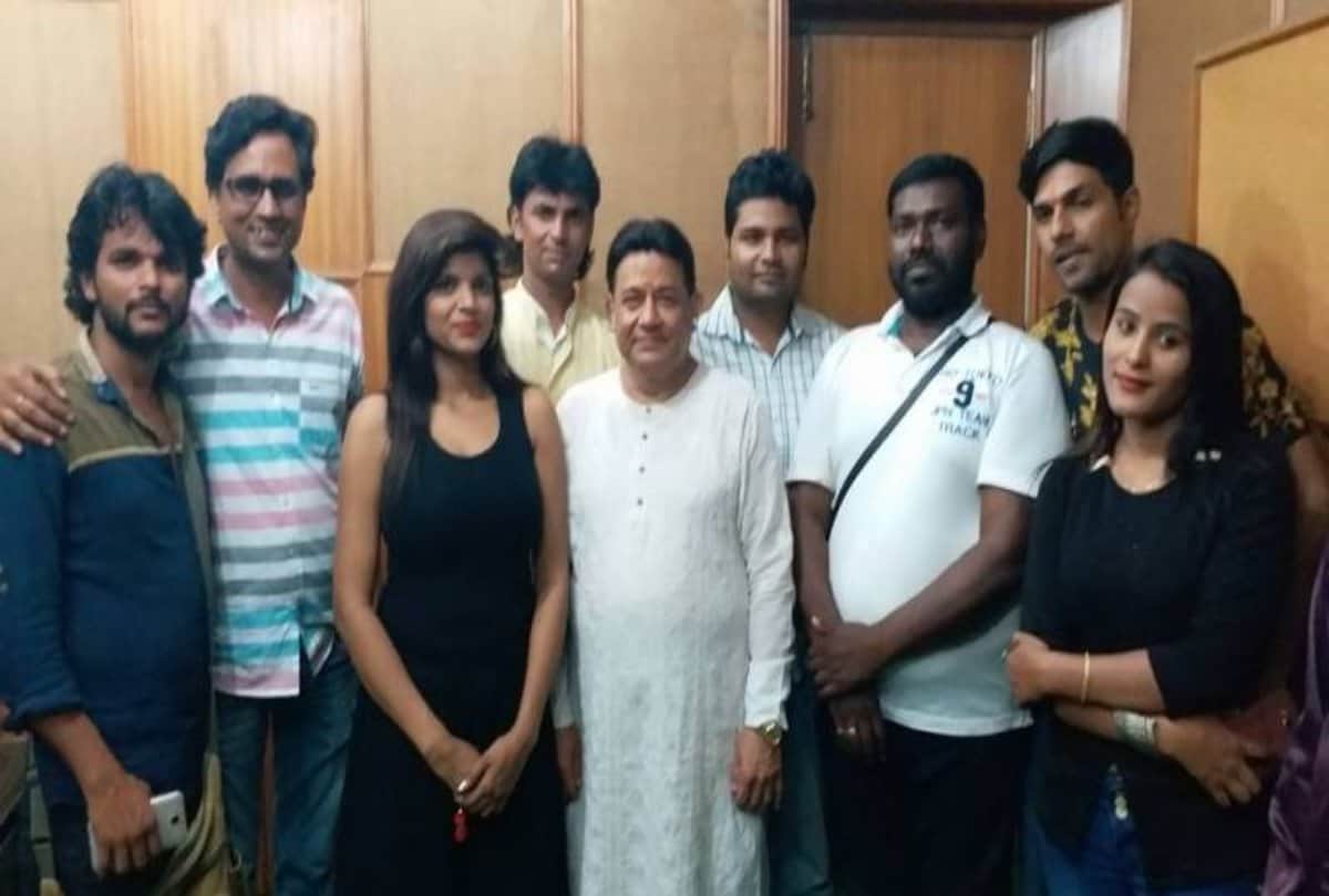 Raju Rasia starrer film Hamar Raju Superstar fist look released