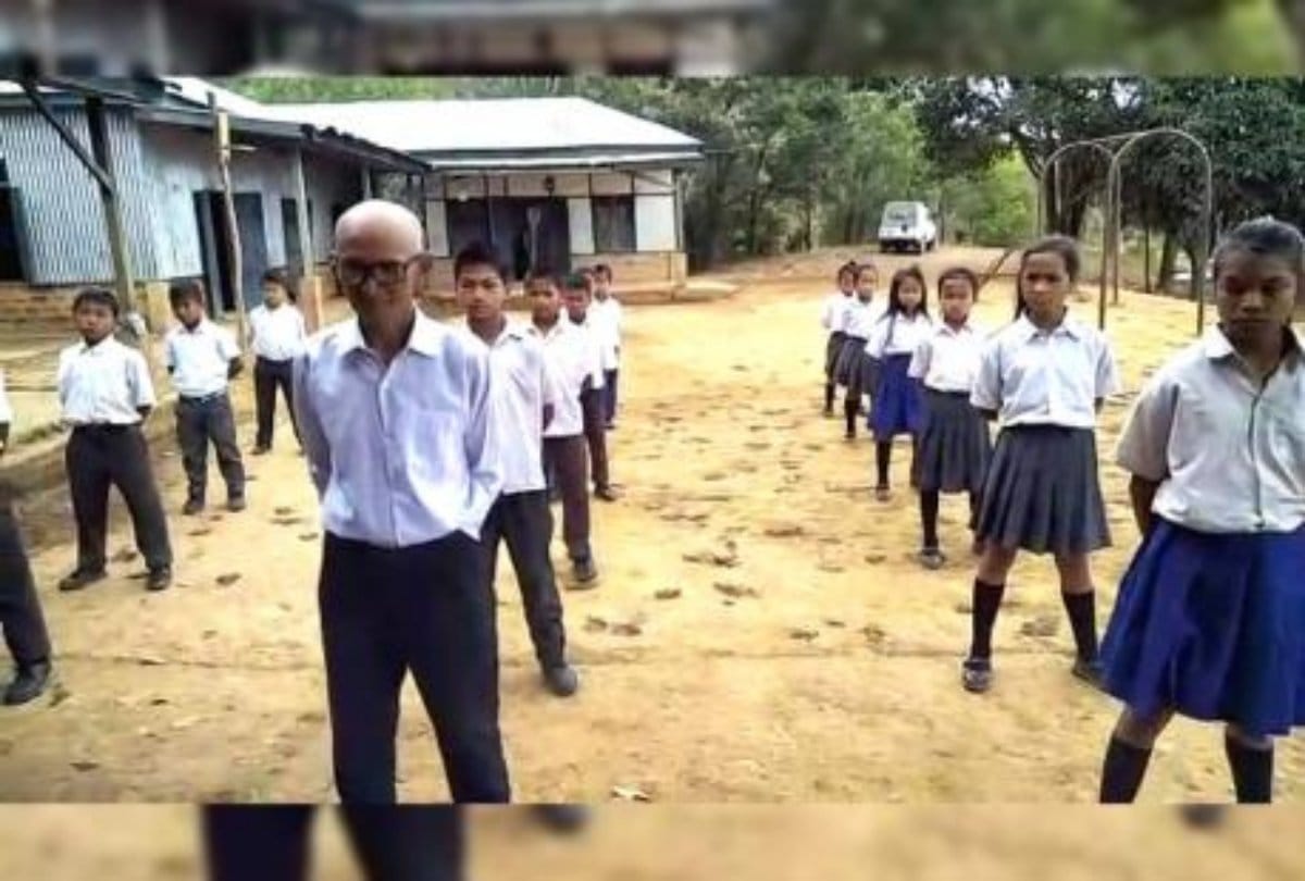 In the age of seventy three an Old man Studying in fifth standard