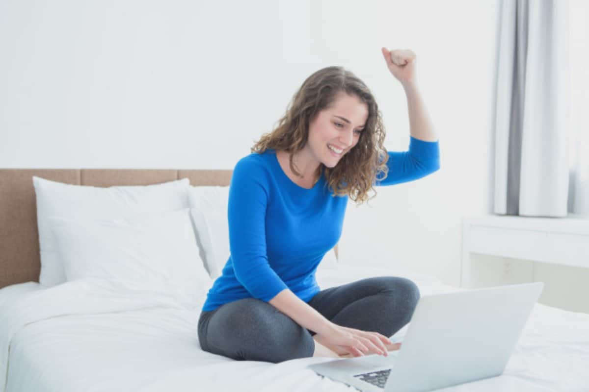 easy beauty hacks to look perfect on video call