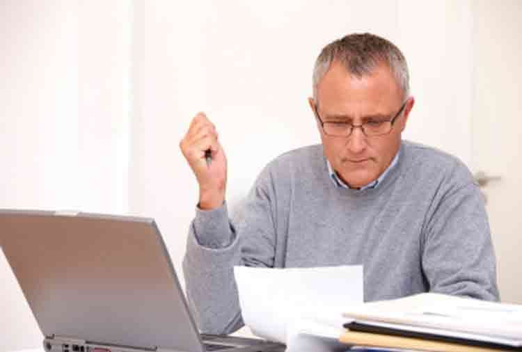 these 5 jobs give you lots of stress and never make you happy