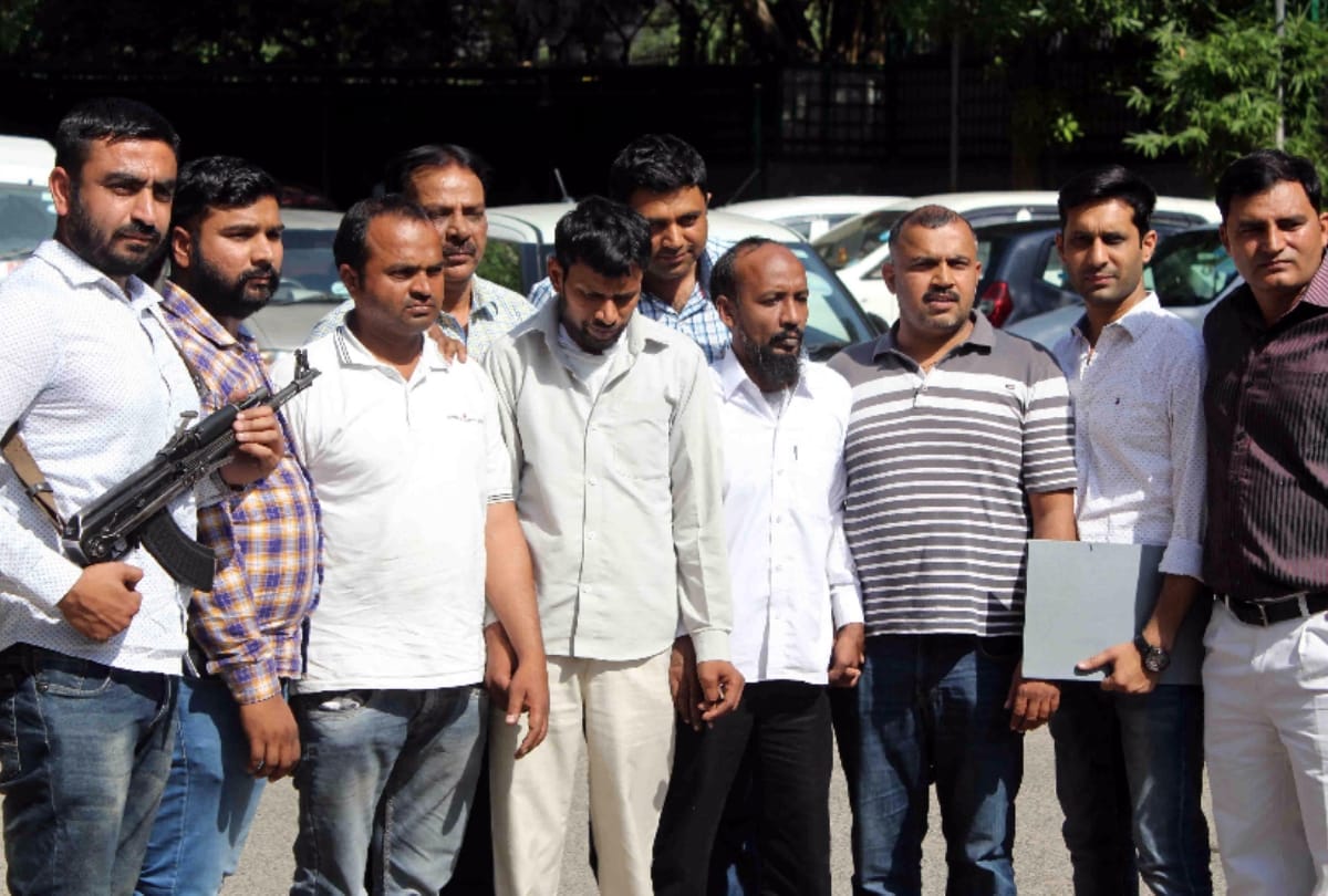 three gang members of Dawood Ibrahim arrested in bulandshehar