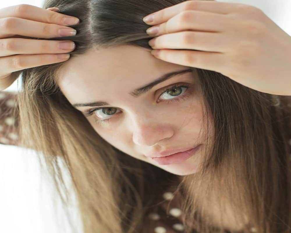 Amazing Tips to get rid of Grey Hair while doing head massage