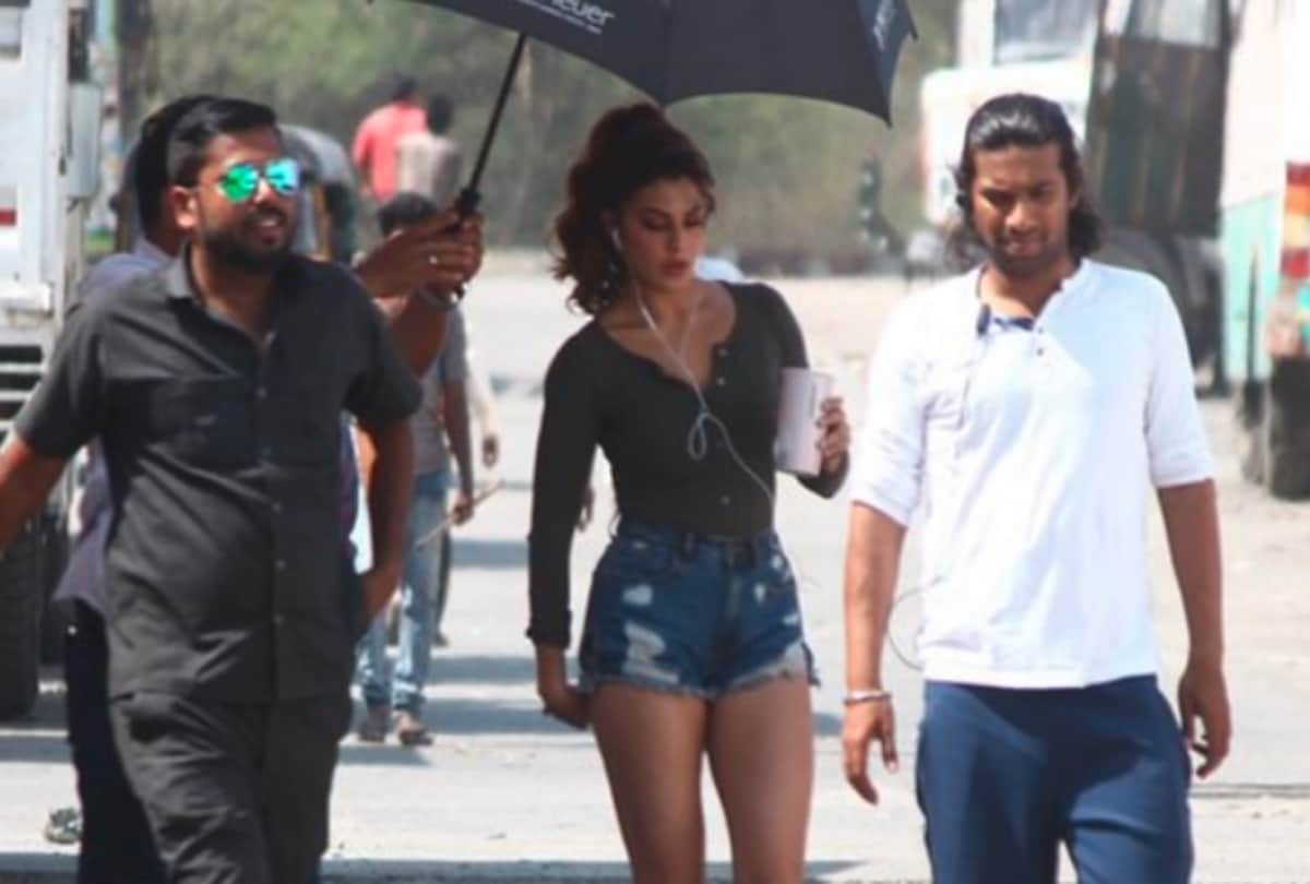 Salman Khan spotted in Mumbai film city while shooting Race 3 famous song Allah Duhai Hai