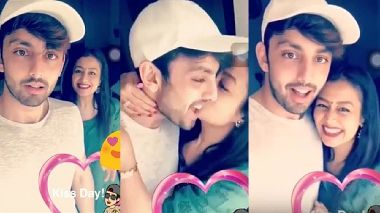 Neha Kakkar and Himansh Kohli Song Oh Humsafar Released