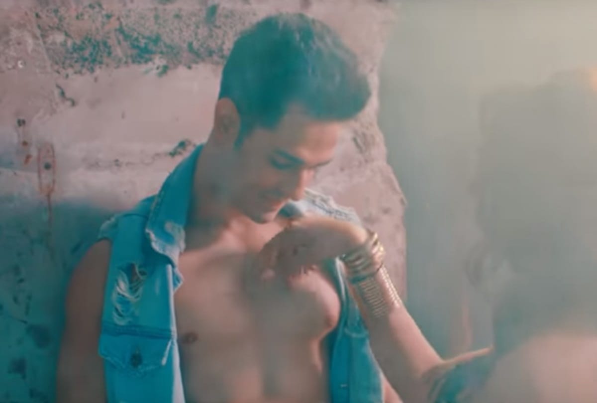 Bigg Boss 11 Priyank Sharma with singer Aastha Gill music video viral