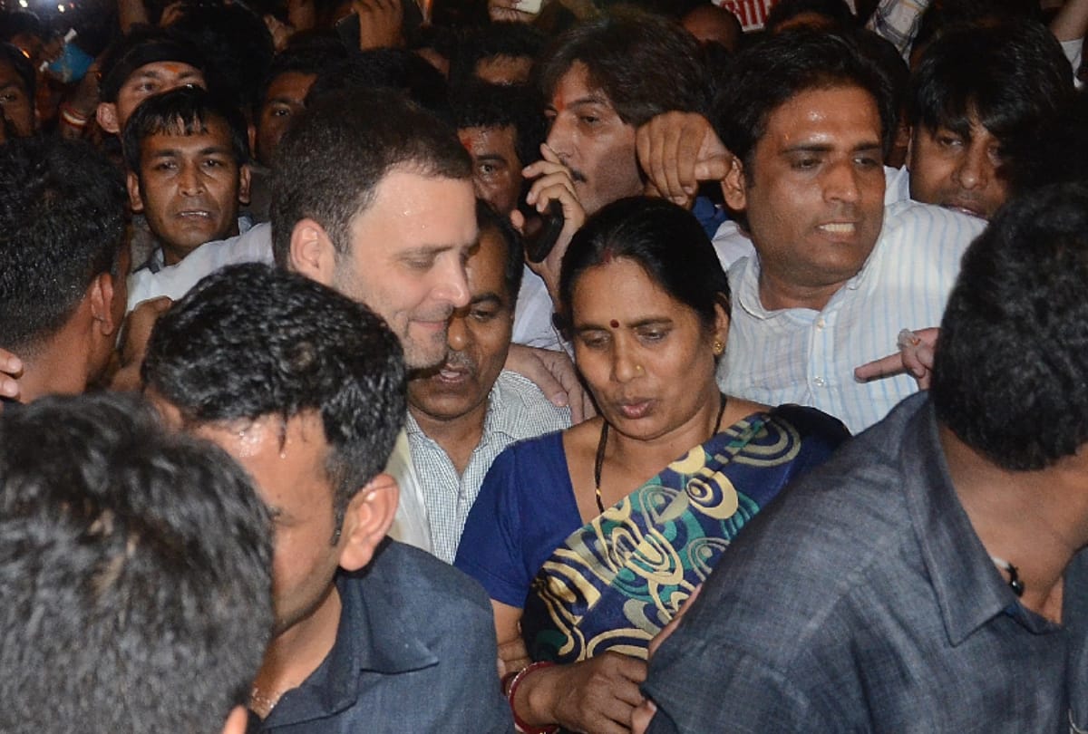 its not the first time when rahul gandhi candle march on roads at night time