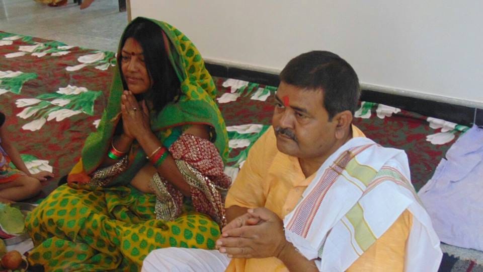 BJP MLA husband threatened electric department junior engineer