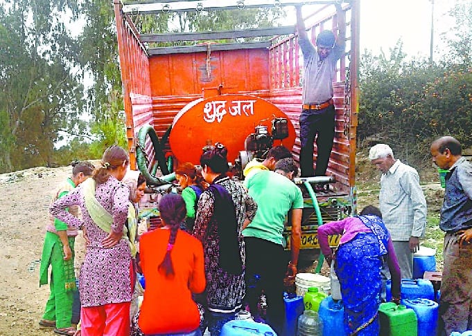 Water crisess in more than a dozen villages
