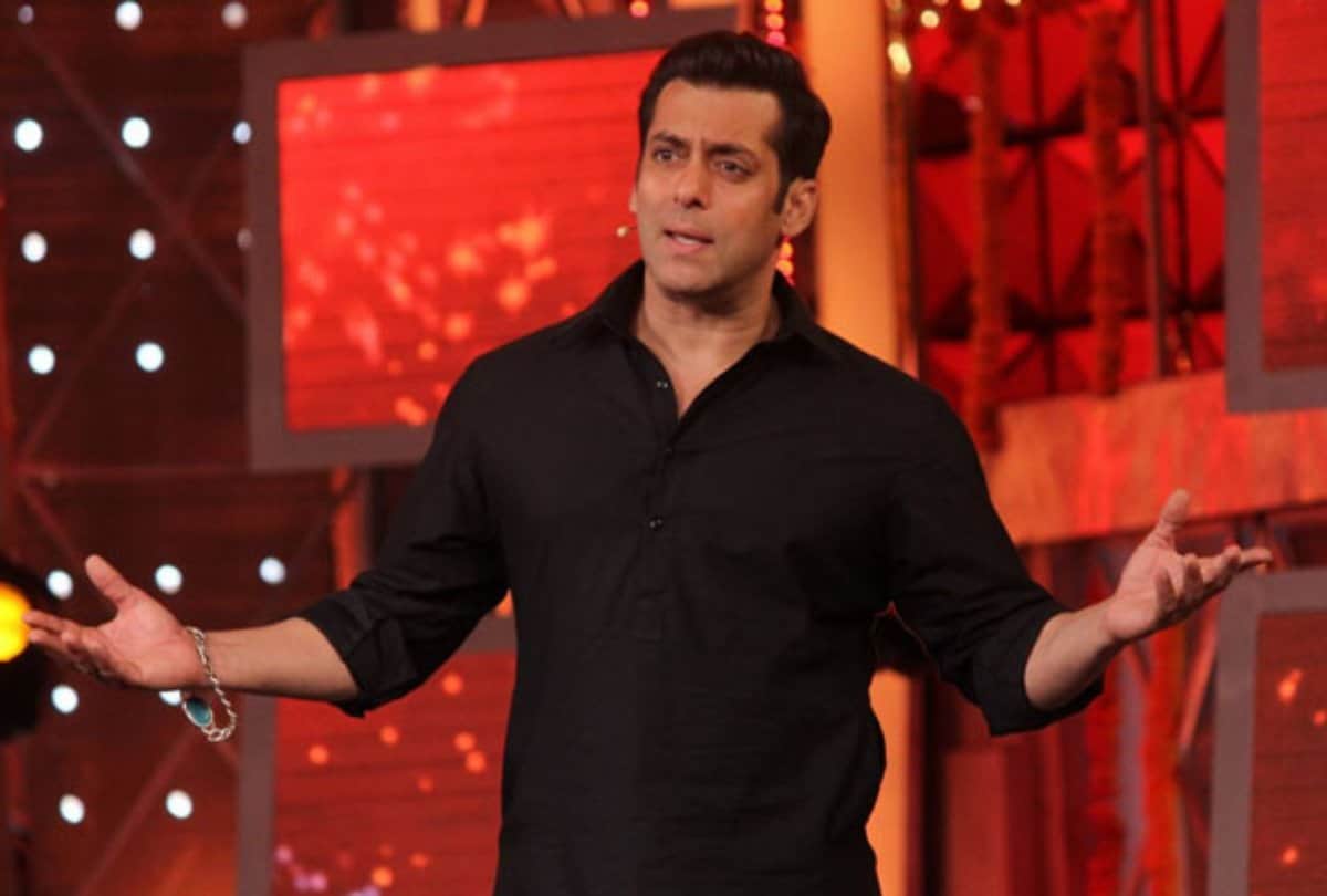 Salman khan revealed that the girl he loved in teenage is now a Grandmother