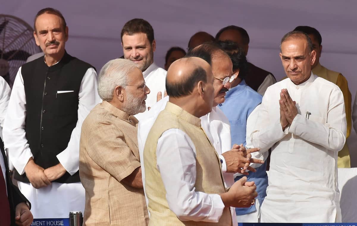 pm modi, rahul gandhi and other didnitaries tributes to babasaheb ambedkar on his birth anniversary 