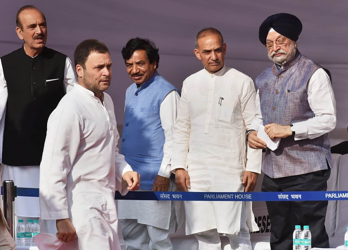 pm modi, rahul gandhi and other didnitaries tributes to babasaheb ambedkar on his birth anniversary 
