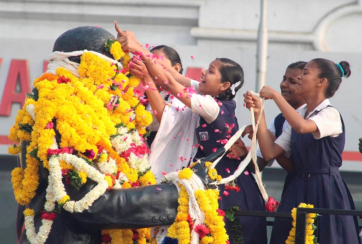 People pay tribute to BR Ambedkar oh his 127th birth anniversary