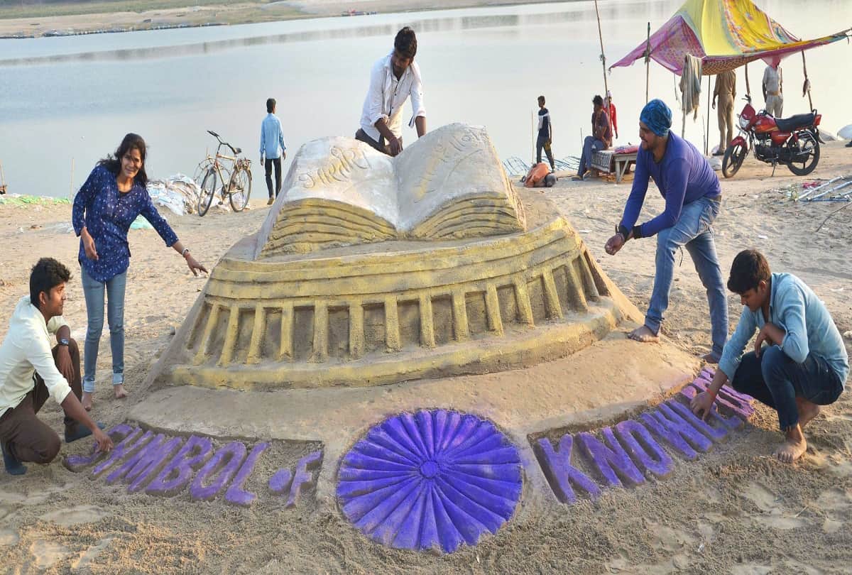 People pay tribute to BR Ambedkar oh his 127th birth anniversary