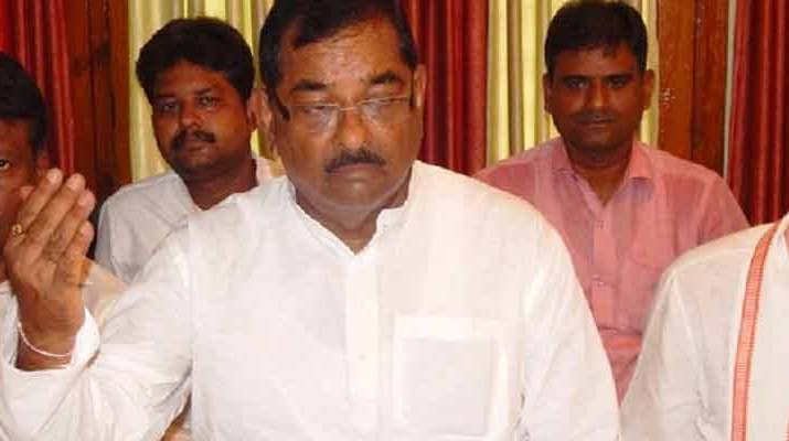 BJP MP gave controversial statement on breaking of ambedkar statues 