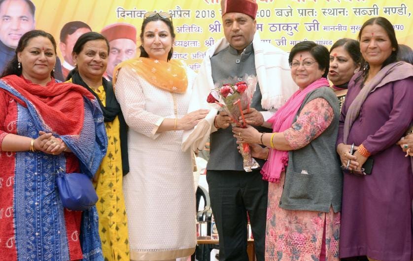 कथेड़ में ट्रांसपोर्ट नगर का शिलान्यास