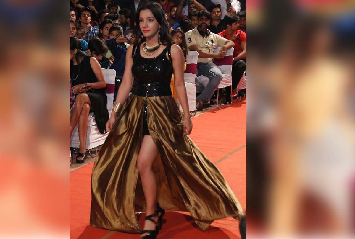 PICS: Models walks on ramp  during  World Fashion and Design Week