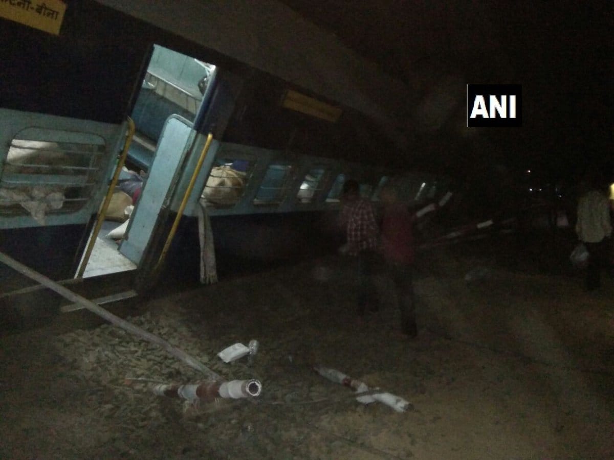  Madhya Pradesh: 5 coaches of Katni Chopan passenger train derailed in Katni district