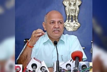 manish sisodia claims now ration scam is happening through mobile, 500 otp issue on one number