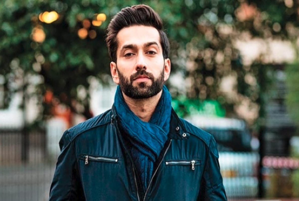 Ishqbaaaz actor Nakuul Mehta trolled after sharing passionate kiss picture with wife Jankee 
