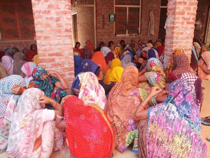 firozabad farmer death from shock  