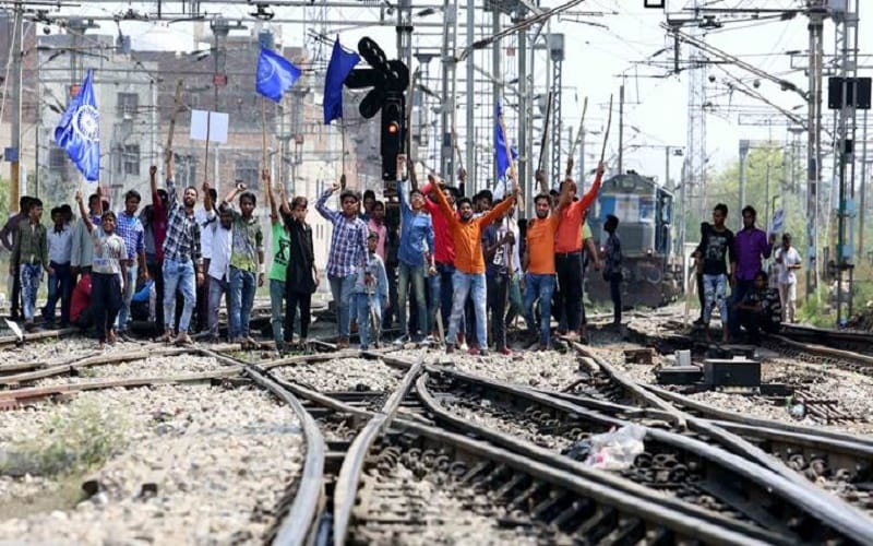 Government prepares for strong message in SC-ST Act case