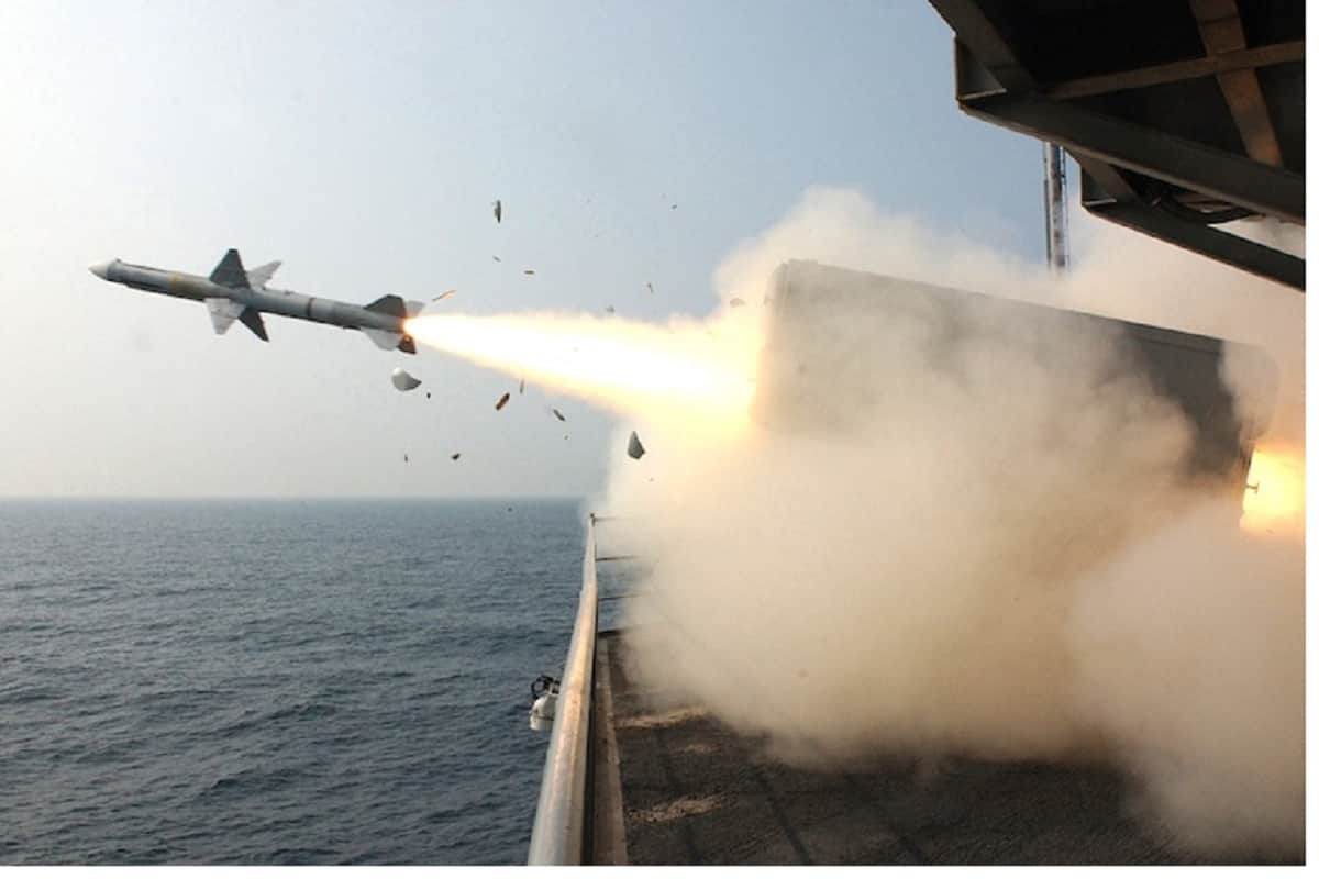 American Tomahawk Cruise Missile destruct Syria
