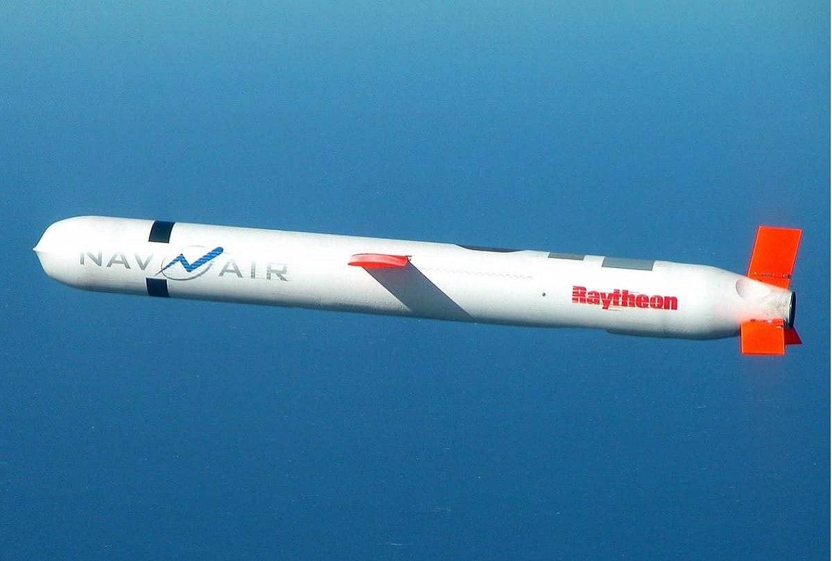 American Tomahawk Cruise Missile destruct Syria