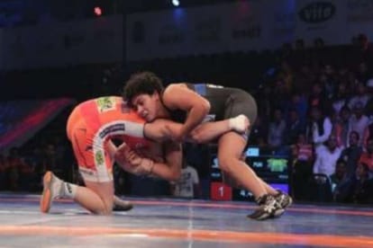 divya kakran won bronze medal in Wrestling
